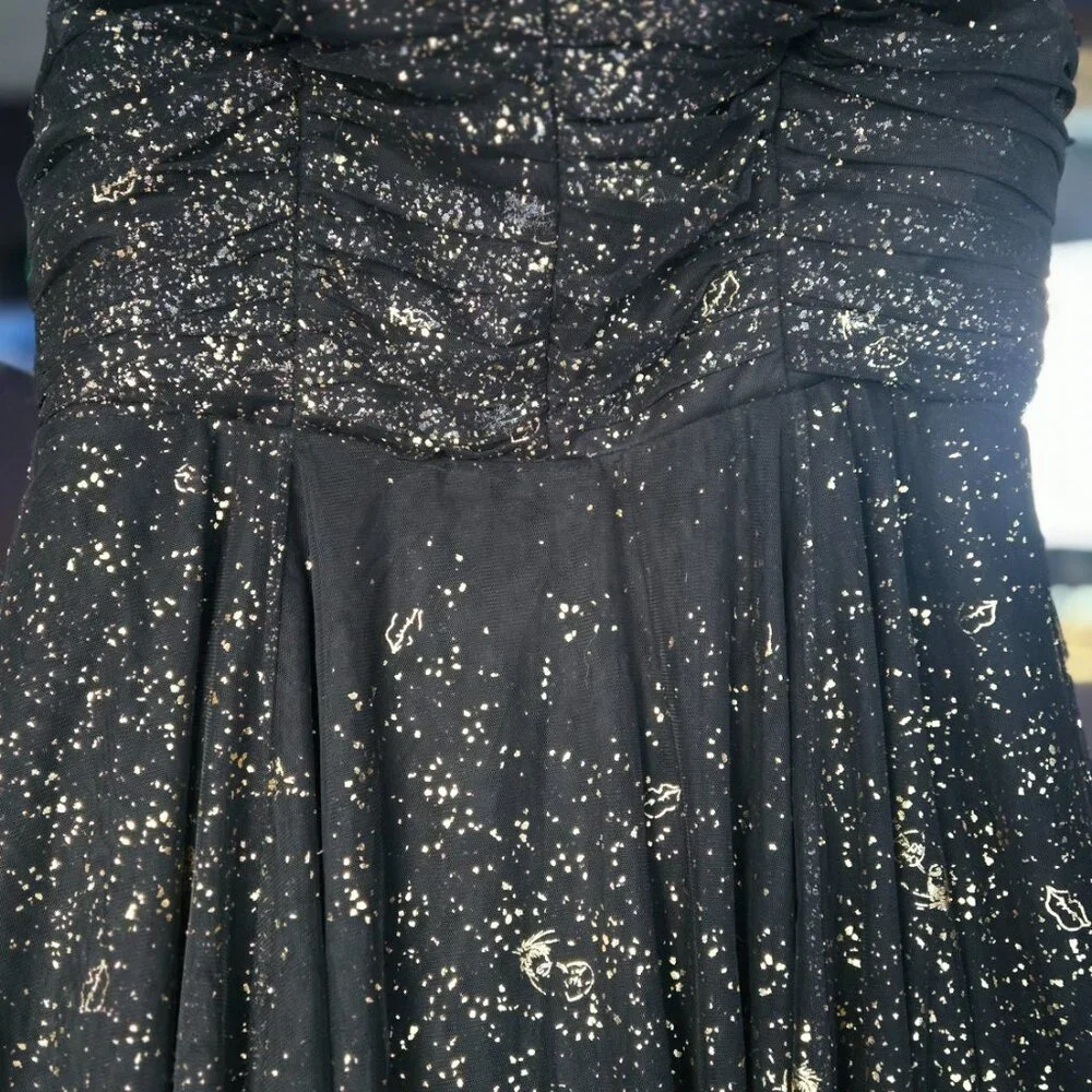 TORRID BETSEY JOHNSON GOTH PIN UP BLACK GOLD STRAPLESS TULLE TEA DRESS 18 - Picture 7 of 11